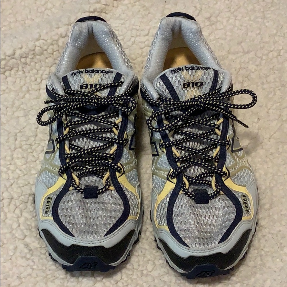 New Balance 810 All Terrain, Women’s size 8